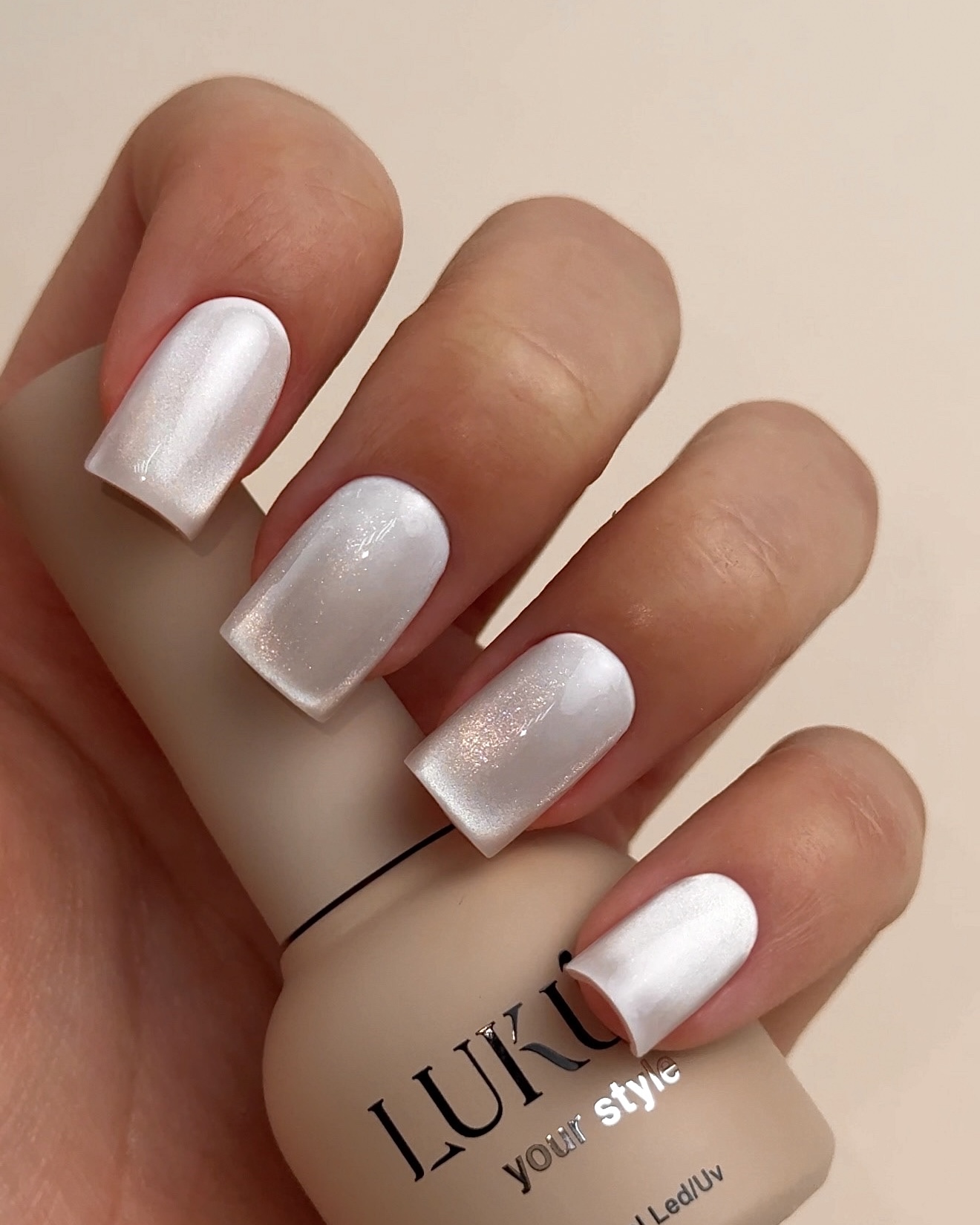 Satin Cat Eye Gel Polish 04 - Зображення 2